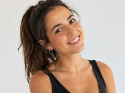 Angela A. - Vitoria